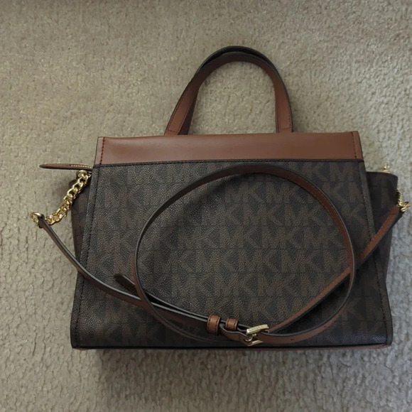 MICHAEL Michael Kors Graham Monogram Medium Satchel Bag - Picture 8 of 10